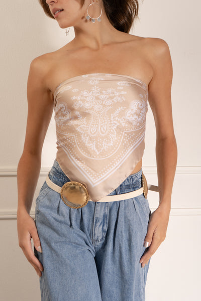 paisley print scarf. ivory color.