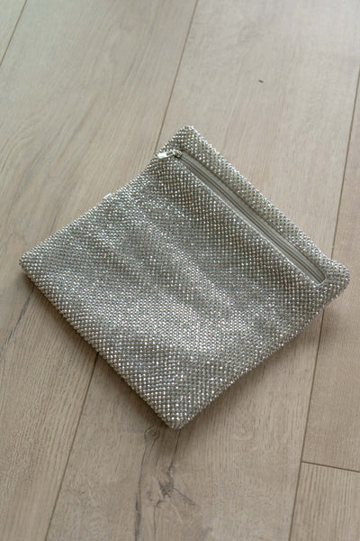 rhinestone mesh clutch perfect match for special occasion!