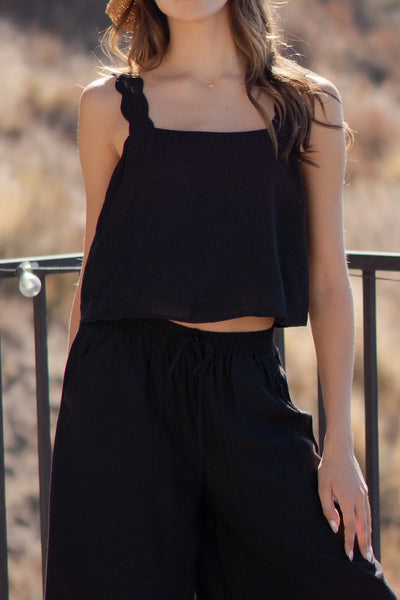 Valerie Scallop Detail Top