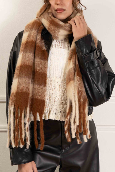 Checkered Fringe Knit Scarf