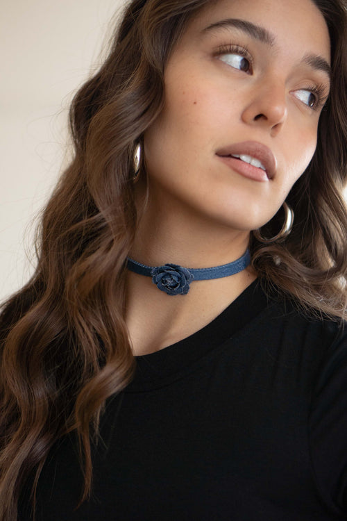 ts denim look adds classic style to any outfit, while the classic choker silhouette speaks of femininity
