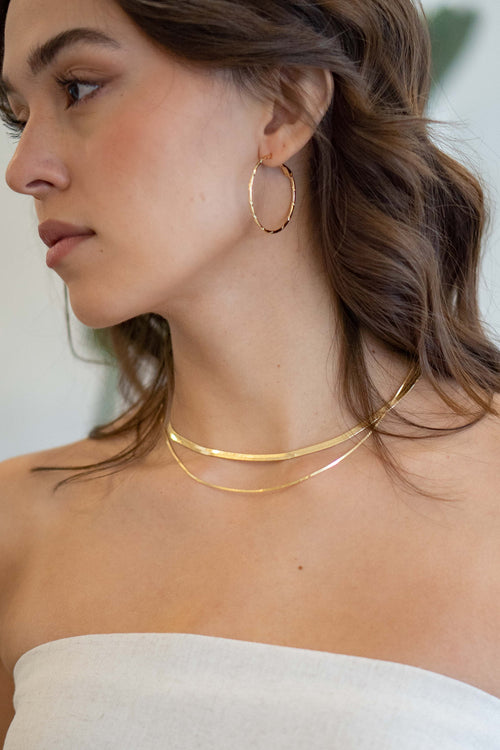 two-in-one design, both silver and gold herringbone chains
