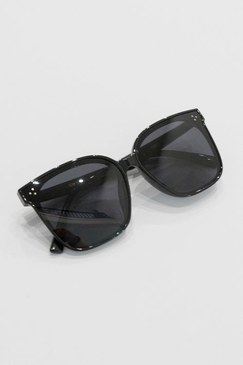 Black polarized sunglasses.