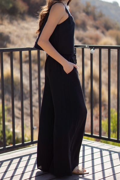 Valerie Scallop Detail Top